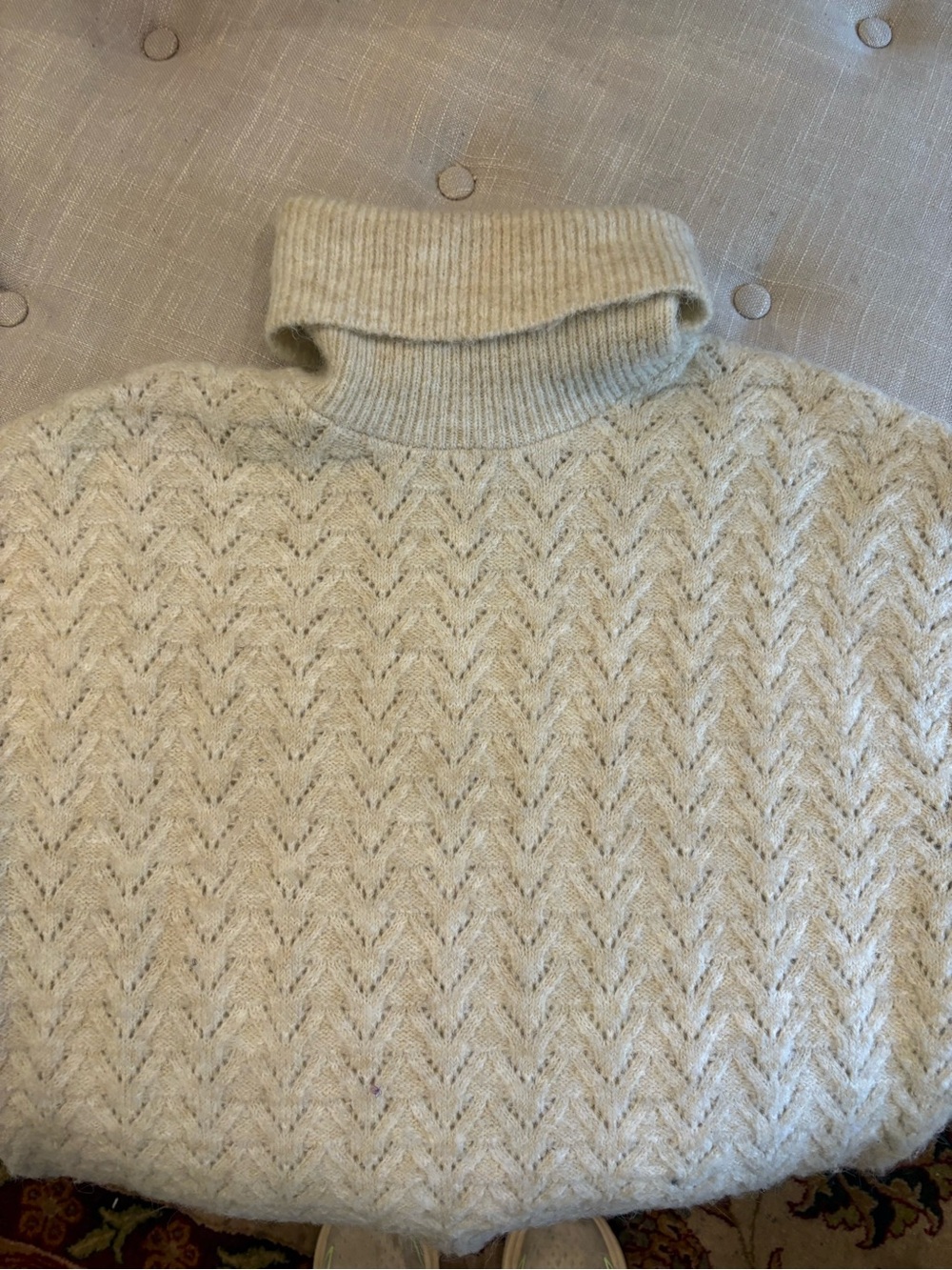Old Navy Cream Cable Chevron Turtleneck Sweater